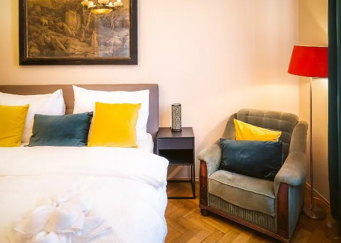 Luxurious Kafka Family In Old Town Daire *